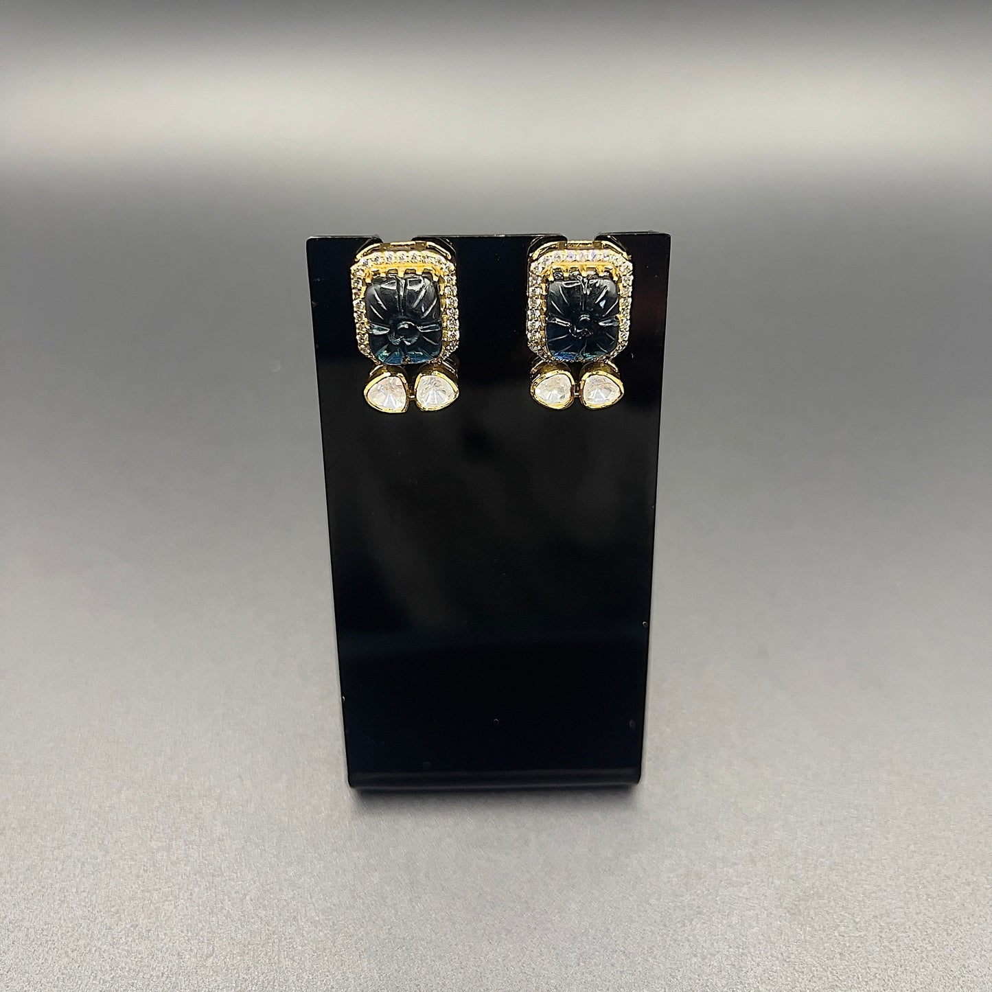 Moissanite "Carved Sapphire" Pendant Set