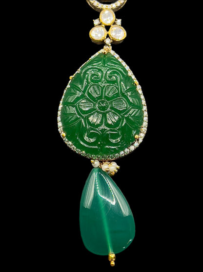 Moissanite "Pear Shaped" Adjustable Set With Carved Stone