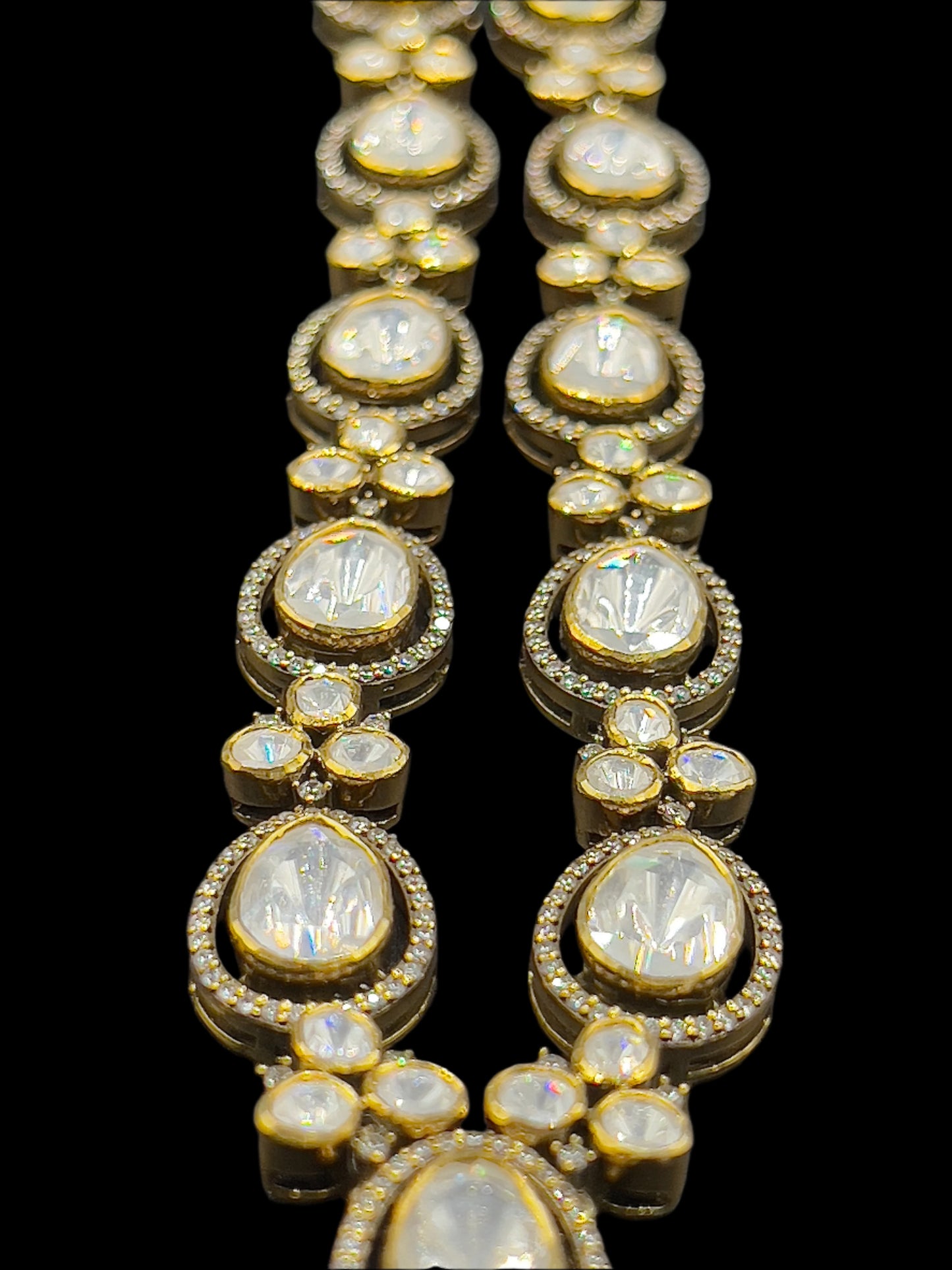 Moissanite "Pear Shaped" Adjustable Set With Carved Stone